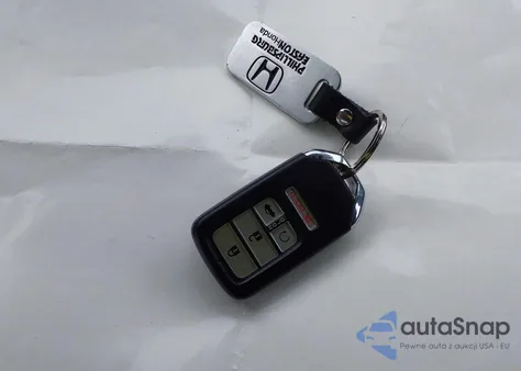 2017 Honda Civic Touring из США, поврежденный, VIN 2HGFC1F99HH653044